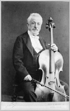 Gaetano Braga, insigne violoncellista e compositore giuliese; fu concertista di fama internazionale. Di famiglia modesta, stava per essere avviato alla carriera ecclesiastica sin da fanciullo, quando la Duchessa d’Atri Giulia Colonna, notate in lui delle spiccate attitudini musicali, lo aiutò a superare le difficoltà familiari, che gli impedivano il trasferimento a Napoli presso il Conservatorio S. Pietro a Maiella. Qui fu ammesso, primo tra tutti i candidati, nella classe di canto; ma, rimasto affascinato dal suono del violoncello del compagno di collegio Laboccetta, prese di nascosto delle lezioni da lui. Il direttore Mercadante, scopertolo a suonare in orchestra, e sorpreso dalla sua bravura, fece subito costruire per lui un violoncello dal liutaio Gagliano, e affidò Braga al maestro Ciaudelli, allievo a sua volta di Paganini (il quale suonava anche il violoncello) e di Vincenzo Fenzi, il cui figlio Scipione, nel 1870 divenne docente al Conservatorio di Mosca, sorto solo da pochi anni. Braga debuttò a Napoli all’età di 14 anni e dopo una tournée in varie città italiane (Firenze, Bologna, Trieste…), si fermò a Vienna, dove prese parte al celebre quartetto di Mayseder. Si recò, poi, a Parigi, dove suonò con Bizet, Rubistein, Saint-Säens, Debussy, Gounod, con i migliori pianisti (List, Thalberg, Sgambati, Martucci, Lubech, Prudent, Fumagalli, Stanzieri, Goria, Ravina), violinisti (Sivori, Pinto, Alard, Vieux-Temps) e col celebre contrabbassista Bottesini. A Parigi conobbe, inoltre, Gounod (partecipò alla prima esecuzione assoluta della celebre Ave Maria), Halevy, Auber, Meyerbeer, Massenet, Verdi, e divenne intimo amico di Rossini, che compose per lui Une larme; entrò nella cerchia dei migliori artisti di Parigi (Dorè, Delacroix, Dumas, Boldini …). Nel 1856 prosegue l’attività a Londra, dove acquista lo Stradivari del 1731, che, ancora oggi suonato, porta il suo nome. Nel 1874 effettua anche una tournée in America, e, dopo numerosi successi, venne definito “King violoncellist”. Come compositore, fu allievo di Mercadante, e scrisse numerosa musica da camera strumentale, principalmente per violoncello, (revisionò anche il noto metodo Dotzauer, che pubblicato da Ricordi, fu adottato in tutti i Conservatori) e vocale, tra cui la celeberrima Leggenda Valacca, pubblicata in tutto il mondo e citata persino da A. Cecov, in uno dei suoi racconti. Scrisse anche una decina di opere liriche, collaborando con librettisti come Ghislanzoni, Piave, De Lauzieres; alcune di queste furono rappresentate con successo anche a Vienna (Estella di S. Germano), a Parigi ( La Mendicante ), e a Lisbona (Caligola). Molto ricercato come maestro di canto anche da Verdi e Halevy, insegnò a celebri cantanti come la Nilson , la Patti , la Frezzolini , Maria Lafon, la Borghi-Mamo , la Bosio etc. Fu molto amico di Antonio Fogazzaro, del quale musicò la Ricamatrice , e lo scrittore, a sua volta, lo ritrasse nella novella del maestro Chieco. Casa-Museo “G. Braga” (Museo Civico): costruita nella seconda metà dell’800, quando il musicista decise di riedificare ex-novo sullo stesso sito la sua casa natale, ancora più modesta. Oggi è adibita a casa-museo: vi sono conservate diverse opere d’arte (quadri, disegni, sculture) sulla figura e la vita del musicista, di P. Montegny, P. Chardin, S. Schaeppi, A. Malaspina, A. Tantardini, A. Tentarelli (illustre scultore giuliese), inoltre lettere, illustrazioni, documenti, spartiti, frutto della ricerca condotta in Italia e all’estero dall’Associazione omonima che qui ha sede.