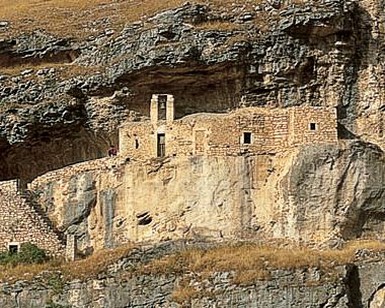 Eremo di San Bartolomeo in Legio a Roccamorice.