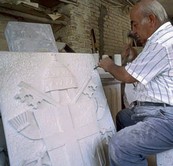 La lavorazione della pietra di calcare bianco della Majella.